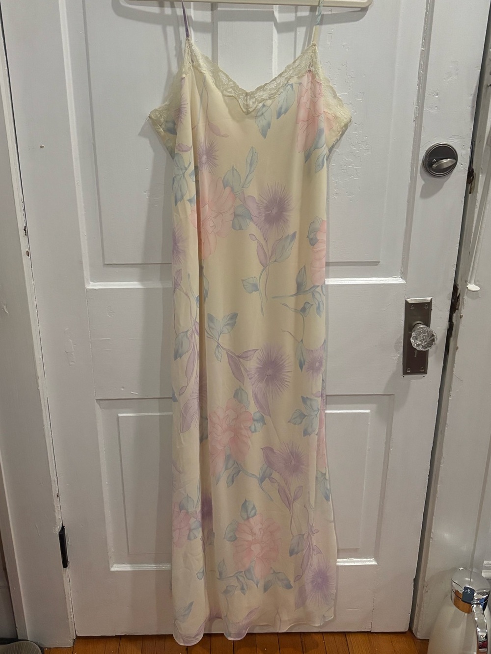 Gorgeous 90s Pastel Floral Nightgown